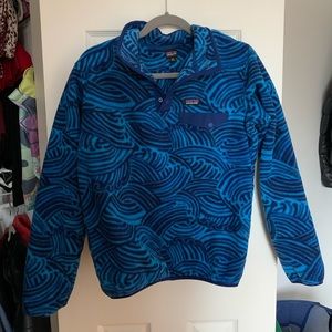 BOYS XXL BLUE SWIRL SNAPT PATAGONIA
